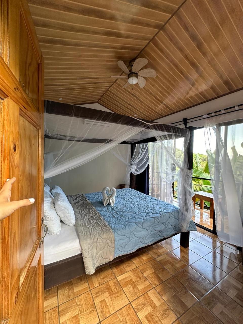 In Sueno Private Jungle Villa